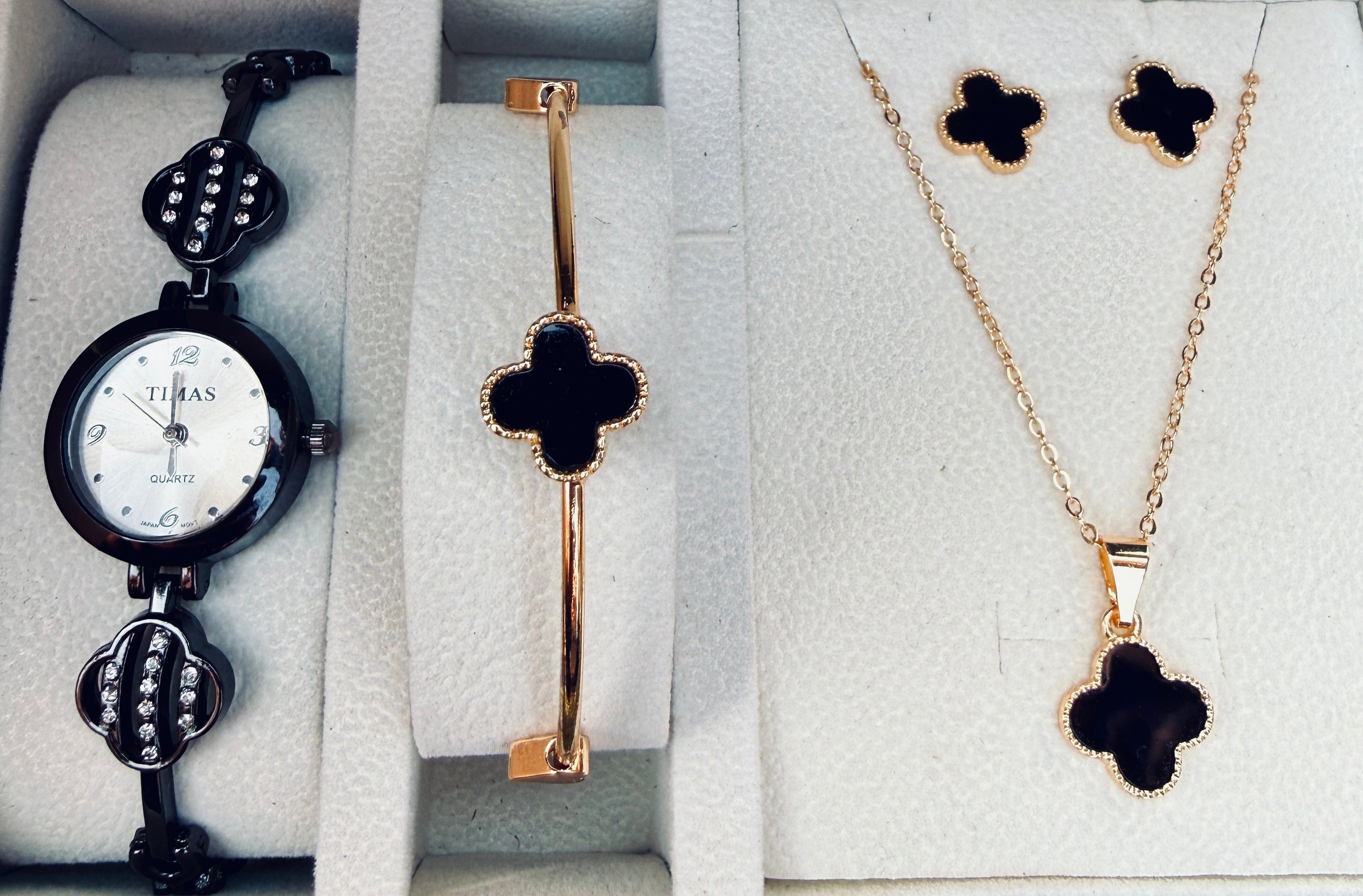 Ladies Complete Jewellery Set with Watch(Black)